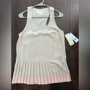 Nicole Miller Artelier Silk Top size Medium